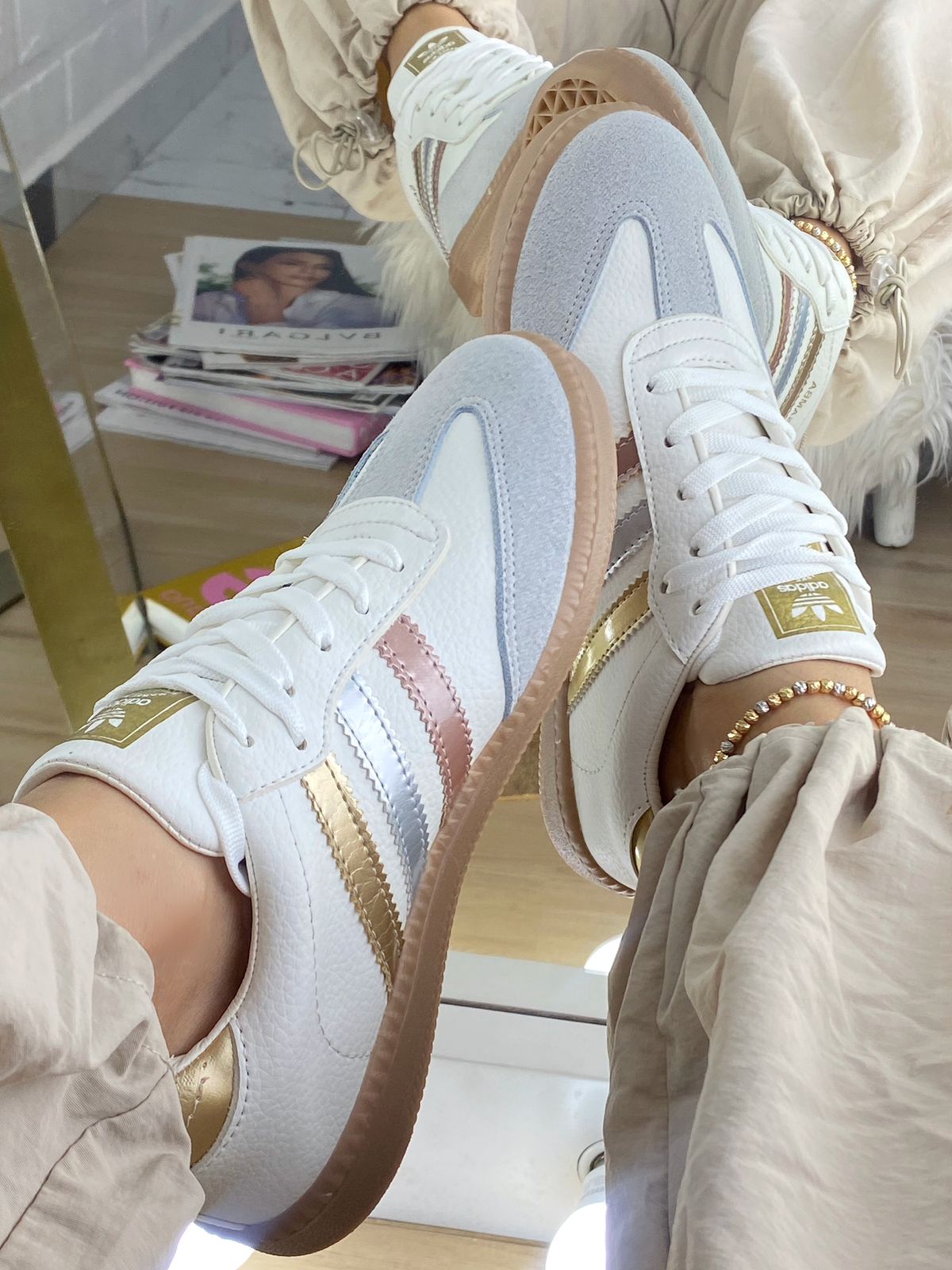 TENIS SAMBA TRES OROS
