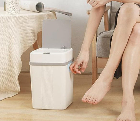 Caneca de Basura con Sensor